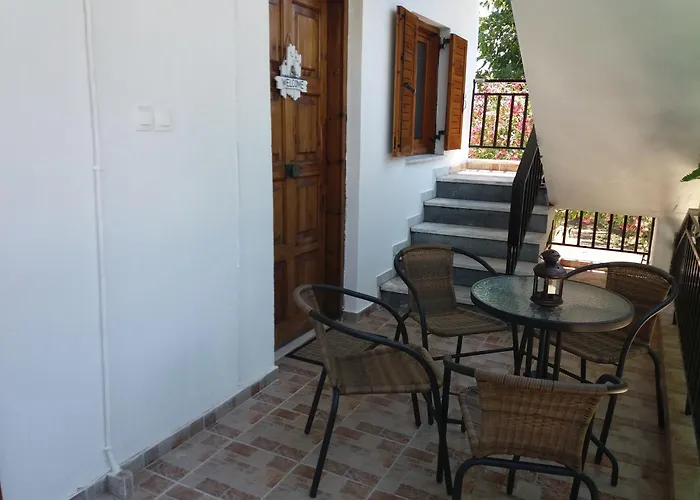Platanos Apartment